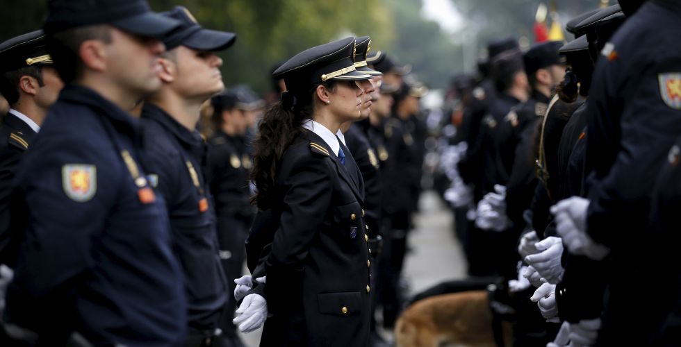 2.561 oposición libre para cubrir plazas de alumnos/as Escuela Nacional de Policía, Escala Básica