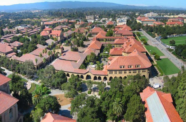 BECAS PARA ESTUDIAR EN PALO ALTO, CALIFORNIA